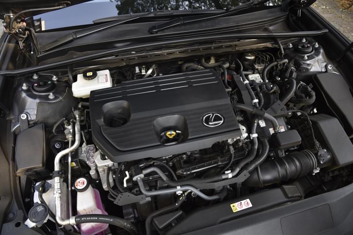 Lexus Es Open Bonnet Engine Shot