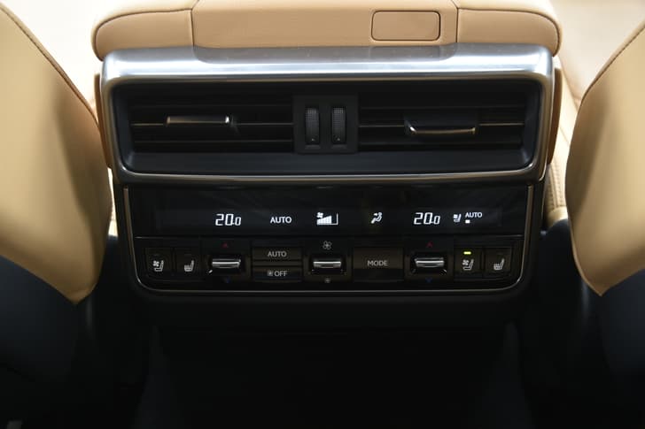 Ac Vents Front