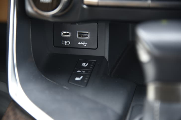 12V Power Outlets