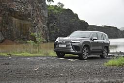 Lexus Lx Front Left Three Quarter