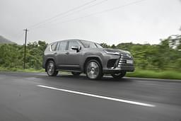 Lexus Lx Front Right Three Quarter