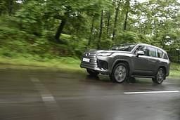 Lexus Lx Front Right Three Quarter
