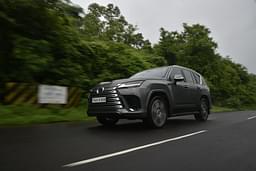 Lexus Lx Front Right Three Quarter