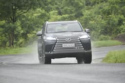 Lexus Lx Front View