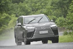Lexus Lx Front View