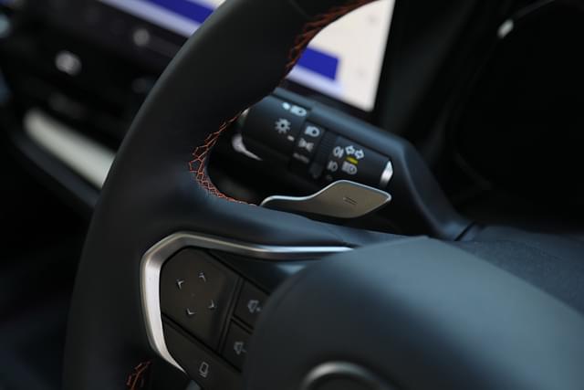 Steering Wheel Image - 12219