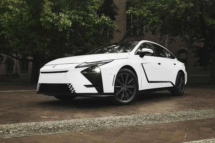 Lexus New Es Front Left Three Quarter