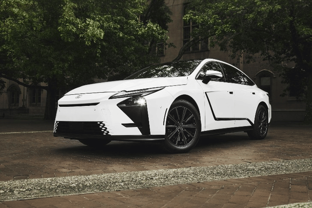 Front Left Three Quarter