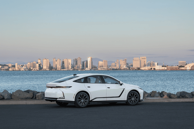 Rear View Image - 37579
