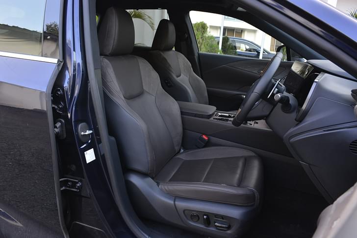 Front Left Three Quarter