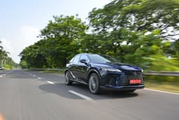 Lexus RX Front Left Three Quarter