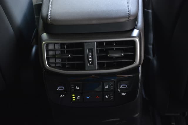 Ac Vents Rear Image - 4426