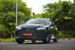 Lexus RX Front Left Three Quarter