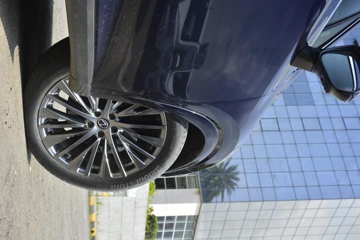 Front Right Three Quarter