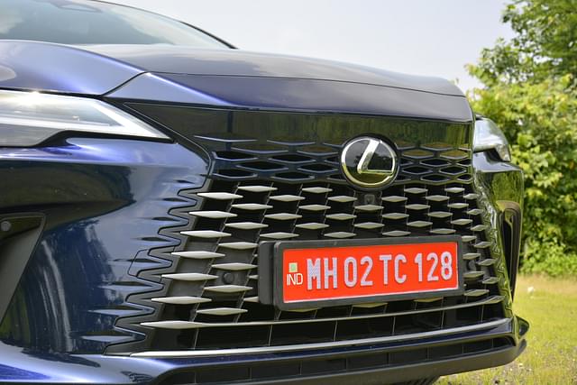 Front View Image - 4468