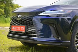 Lexus RX Front View