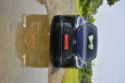 Lexus RX Front View
