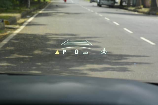 Digital Instrument Cluster Image - 4504