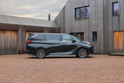 Lexus Lm Front Right Three Quarter