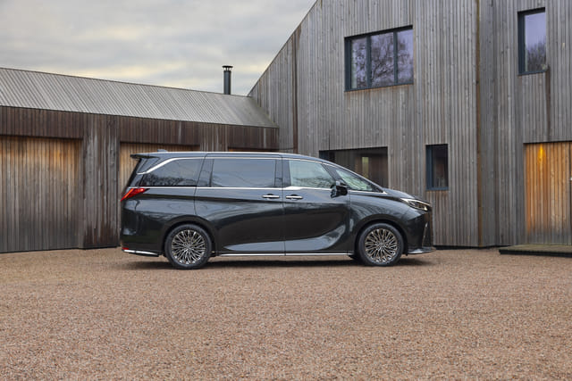 Front Right Three Quarter