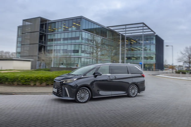 Front Right Three Quarter