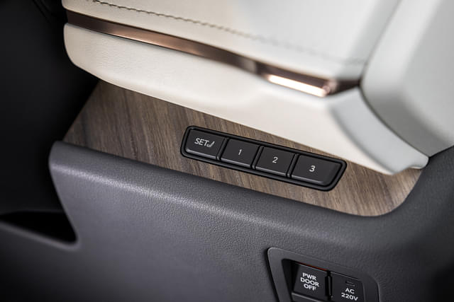 Door Controls Image - 16243
