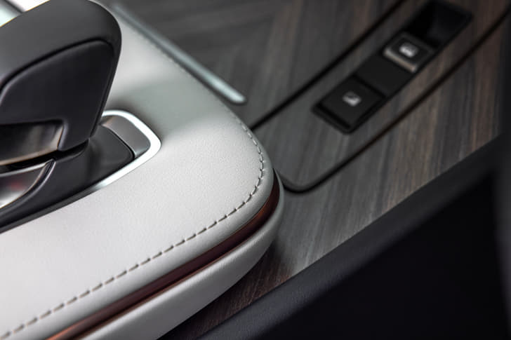 Lexus Lm Door Controls