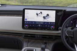 Lexus Lm Dashboard