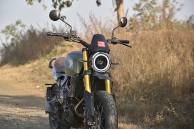 Moto Morini Seiemmezzo