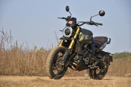 Moto Morini Seiemmezzo Headlight