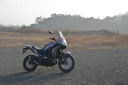 Moto Morini X Cape Front Right Three Quarter