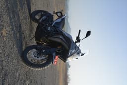 Moto Morini X Cape Front Right Three Quarter