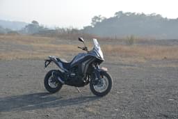 Moto Morini X Cape Front Right Three Quarter