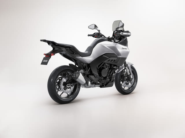 Rear Left Three Quarter