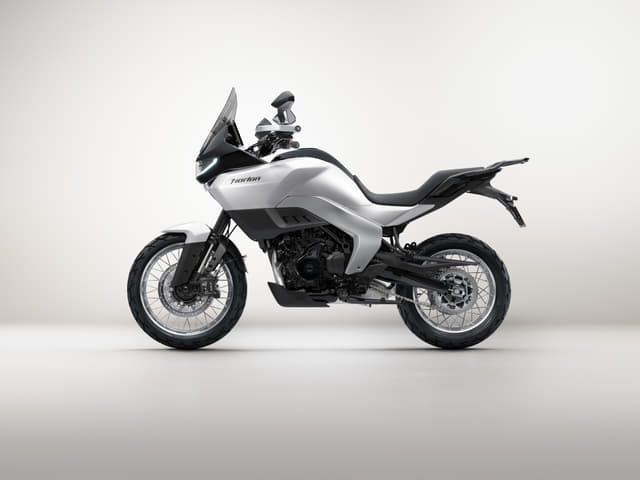 Norton Atlas