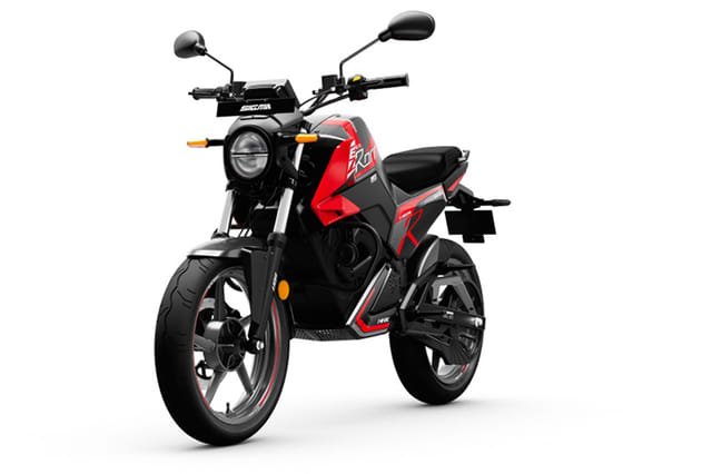 Front Right Three Quarter