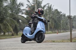 Ola Electric S1 Pro Front Left Three Quarter