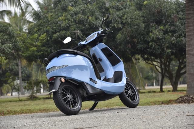 Front Right Three Quarter Image - 25604