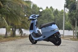 Ola Electric S1 Pro Front Right Three Quarter