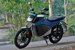 Ola Electric Roadster Xplus Front Right Three Quarter