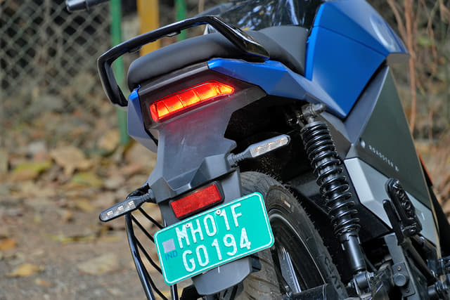 Rear View Image - 35933