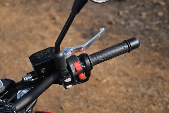 Color Black Image - 25511