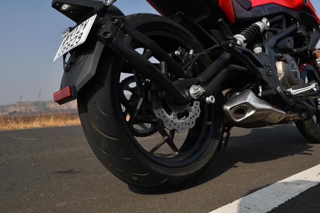 Rear View Image - 25560