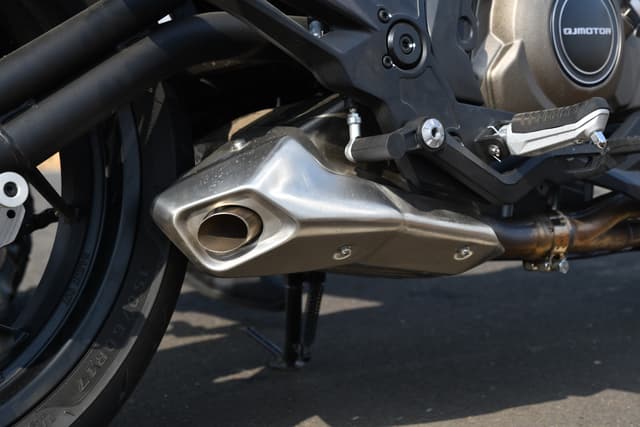 Exhaust Pipes Image - 25586