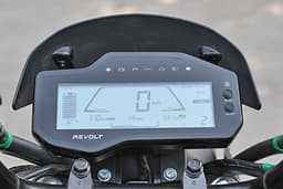 Revolt RV BlazeX Odometer