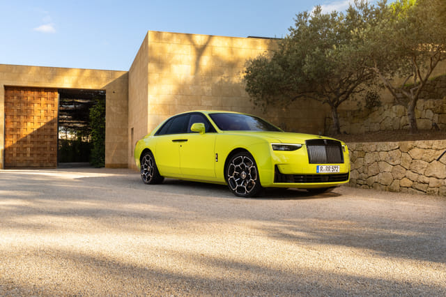 Front Right Three Quarter