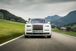 Rolls-Royce Phantom Front View Rolls-Royce Phantom Front View