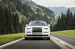 Rolls Royce Phantom Front View
