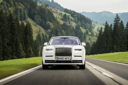 Rolls-Royce Phantom Front View Rolls-Royce Phantom Front View