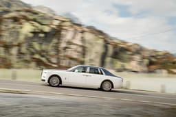Rolls-Royce Phantom Front Right Three Quarter Rolls-Royce Phantom Front Right Three Quarter